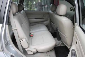 sarung jok mobil avanza