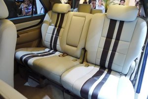 sarung jok mobil innova bekasi jakarta